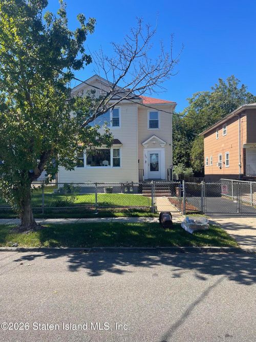102 Bement Ave, Staten Island, NY, 10310-1500 | Card Image