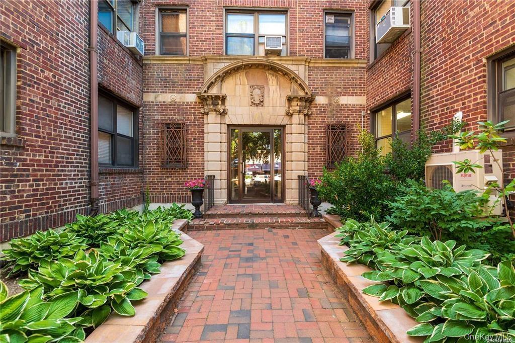 Residential Lease in North Hempstead