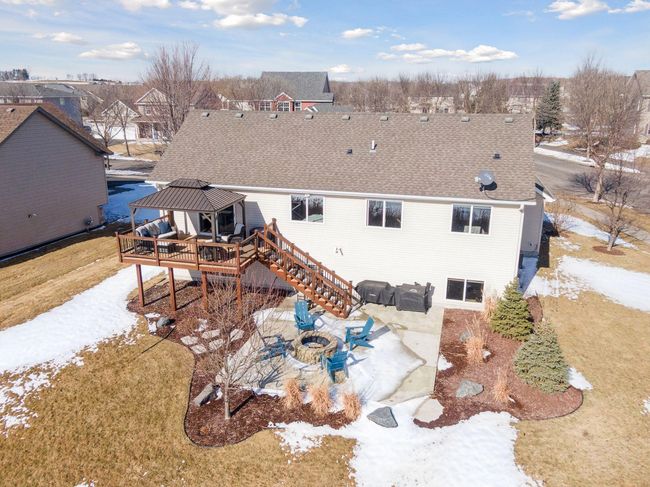 Expansive lower level living space | Image 18