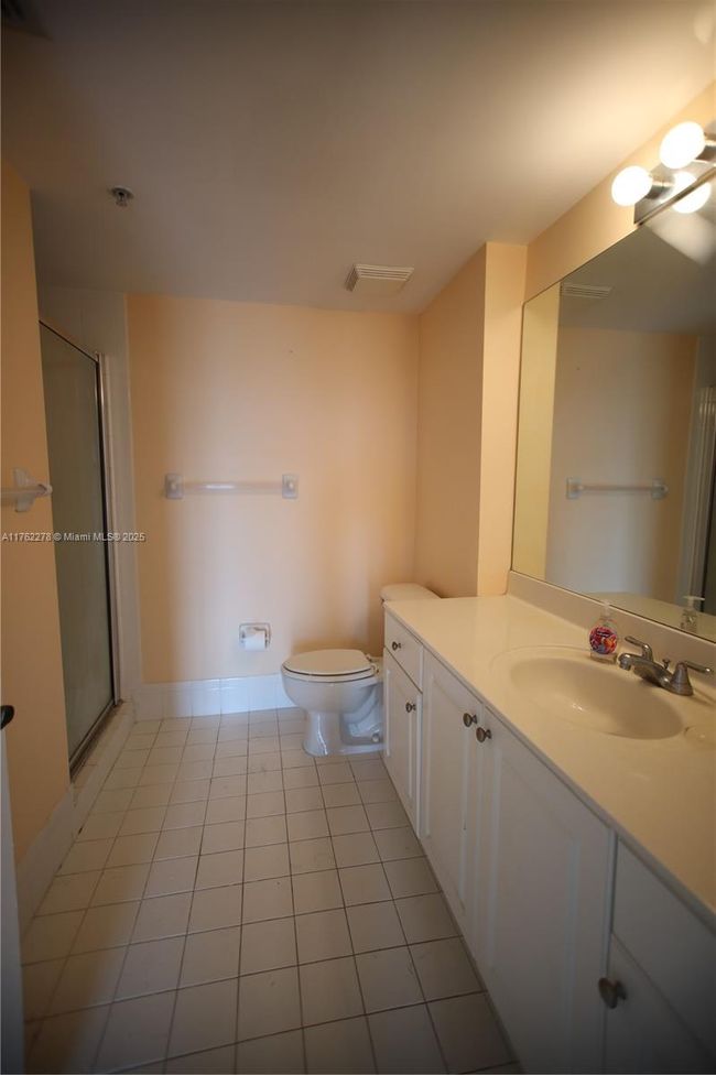 APT-506 - 1627 Sw 37 Th Ave, Condo with 2 bedrooms, 2 bathrooms and null parking in Miami FL | Image 12