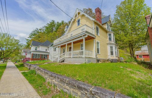 28 Main St, Lake Luzerne, NY, 12846-6717 | Card Image