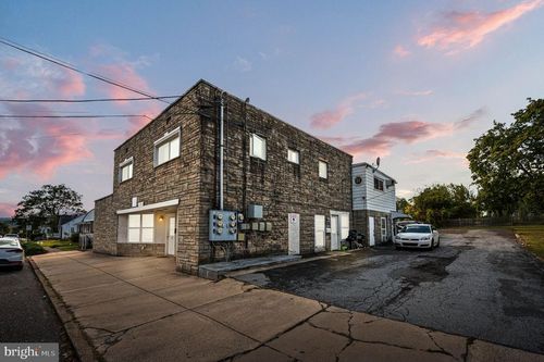 549 E Vine St, STOWE, PA, 19464-6510 | Card Image