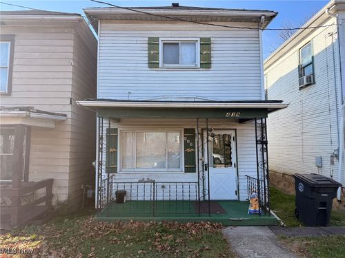 439 Henry Ave, Steubenville, OH, 43952-2530 | Card Image