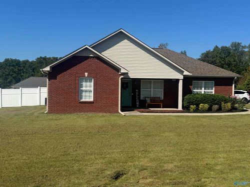 10 Jack Thomas Ct, Hartselle, AL, 35640-5357 | Card Image
