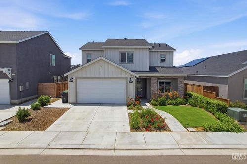3317 Trail River Ln, Shafter, CA, 93263-9407 | Card Image