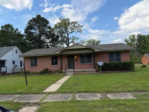 1903 W 25th Ave, Pine Bluff, AR, 71603-5115 | Card Image