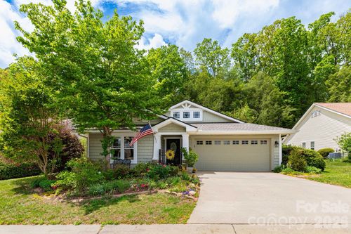 59 Sunview Cir, Arden, NC, 28704-9326 | Card Image