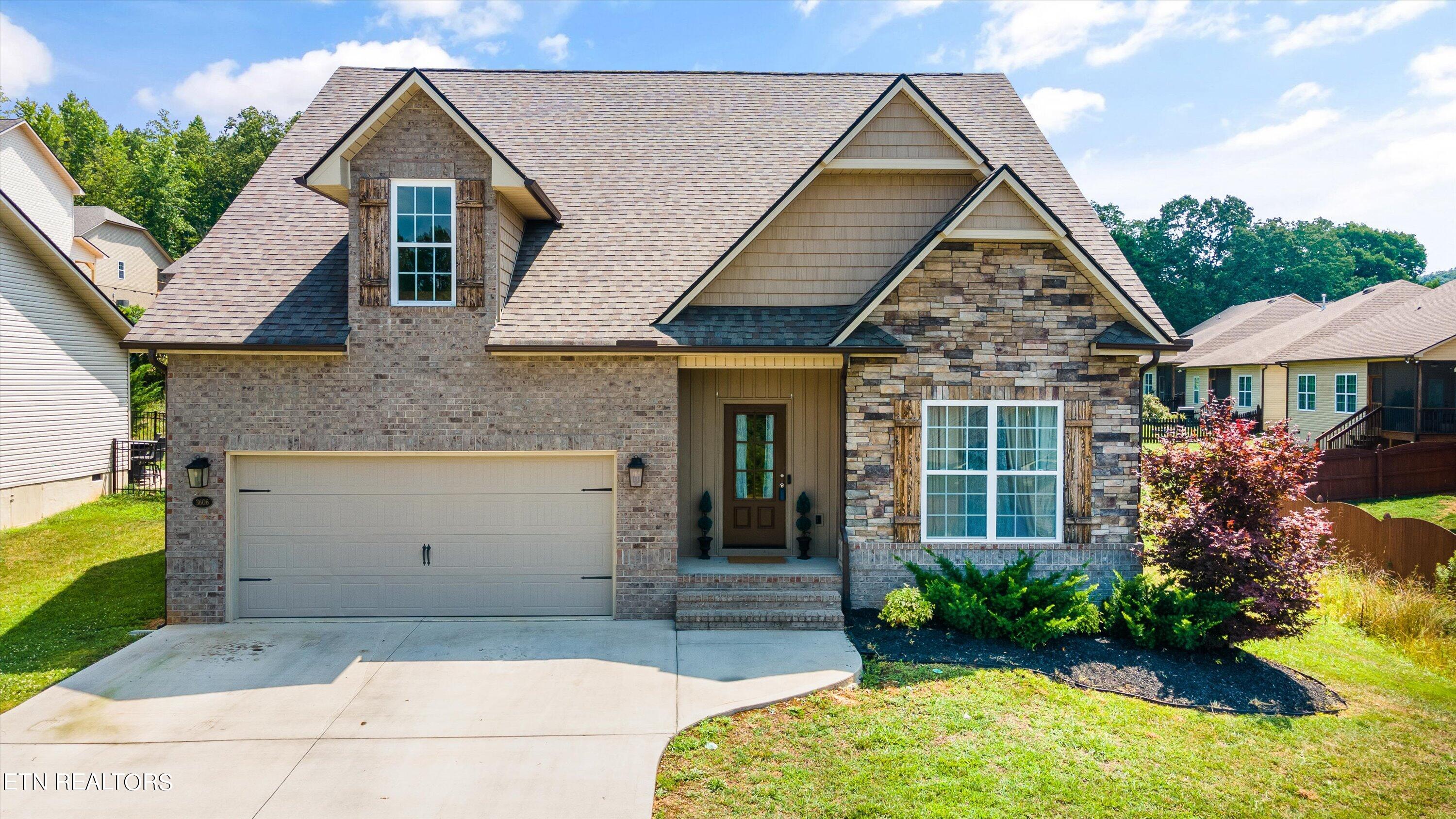 Meredith Lynn Way, Knoxville, TN 37924