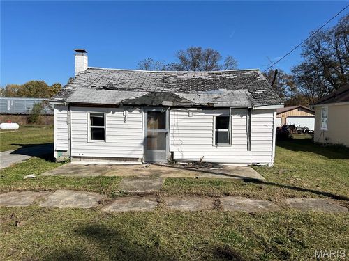 114 Oak St, Morrison, MO, 65061-3102 | Card Image