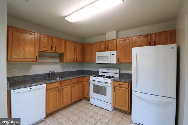 A-102 - 12000 Amber Ridge Cir, Condo with 2 bedrooms, 2 bathrooms and null parking in GERMANTOWN MD | Image 14