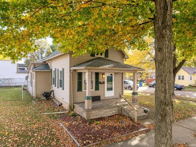 593 W Hill Street, House other with 3 bedrooms, 1 bathrooms and null parking in Wabash IN | Image 2