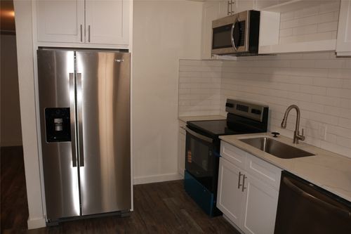 apt-h-312 Hickerson St, Cedar Hill, TX, 75104-4609 | Card Image