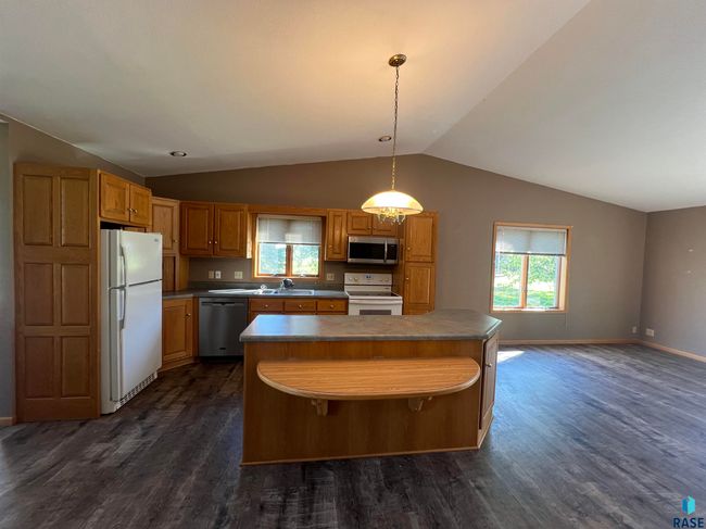 12091 110 Th St, House other with 3 bedrooms, 2 bathrooms and null parking in Edgerton MN | Image 9
