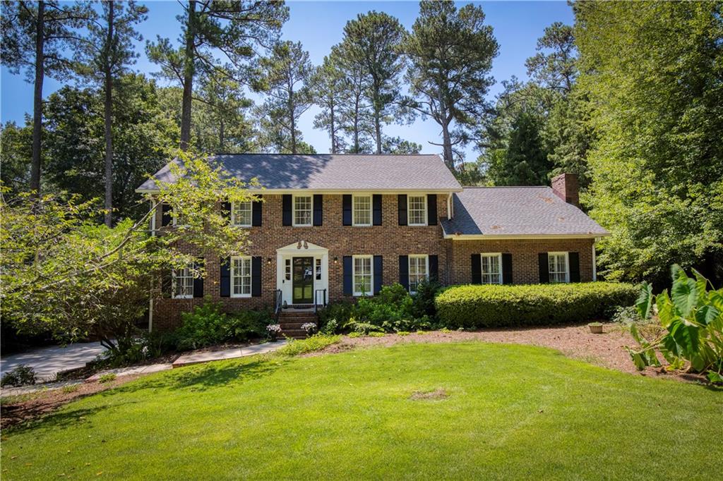 Pruitt Dr, Alpharetta, GA 30004