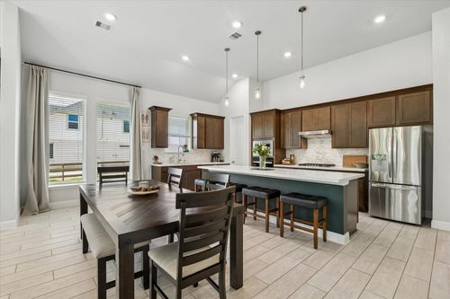737 Satterwhite Farms Ln, Magnolia, TX, 77354-7169 | Card Image