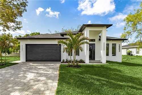 2903 10th St Sw, Lehigh Acres, FL, 33976-3005 | Card Image