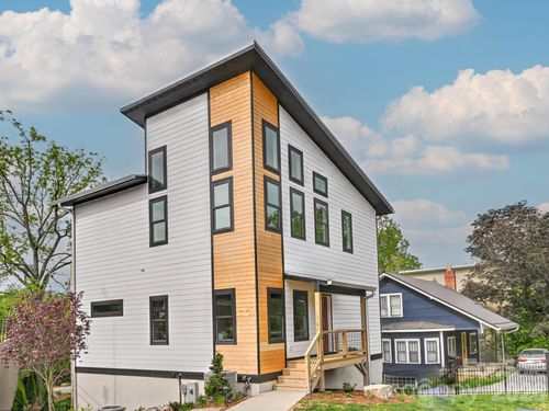 18 Sand Hill Rd, Asheville, NC, 28806-3029 | Card Image