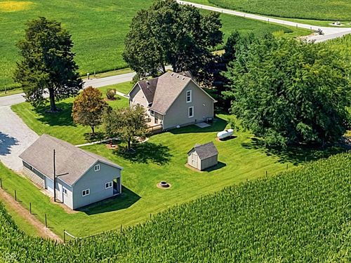 1386 E 700 N, Fortville, IN, 46040-9723 | Card Image