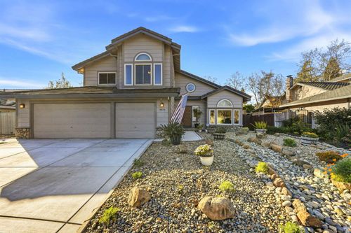 9076 Glenbury Ct, Elk Grove, CA, 95624-3048 | Card Image