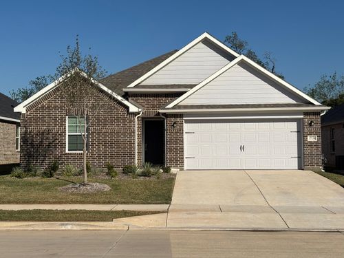 17136 Sabino Drive, Justin, TX, 76247 | Card Image