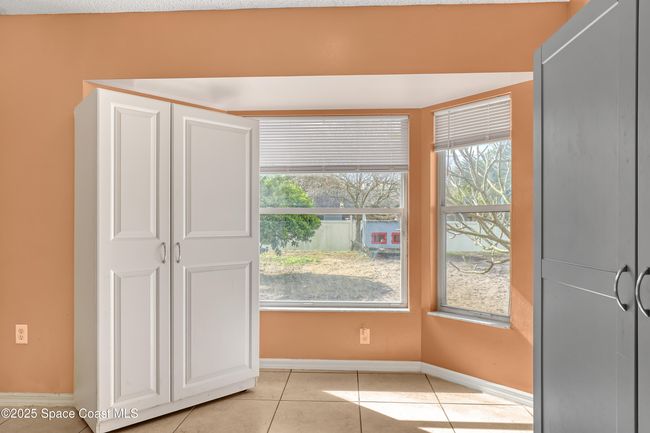 938 Jettie St Ne, House other with 3 bedrooms, 2 bathrooms and null parking in Palm Bay FL | Image 16