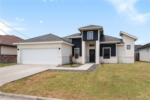 405 Scarlett Red Ct, Harlingen, TX, 78552-0082 | Card Image