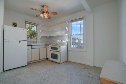 336 Beach 88th St, Rockaway Beach, NY, 11693-1421 | Card Image