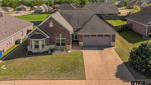 700 White Bear Trl, Lindale, TX, 75771-6629 | Card Image
