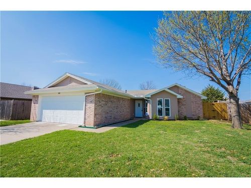 1080 W Hills Ter, Saginaw, TX, 76179-3418 | Card Image