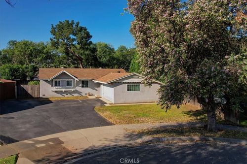 742 Lasena Ct, Pomona, CA, 91768-1531 | Card Image