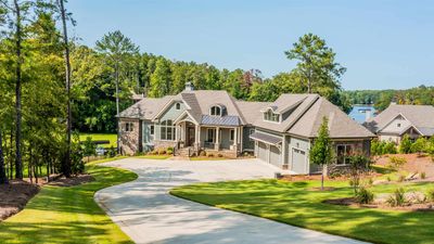 1041 Club Drive Circle, House other with 5 bedrooms, 5 bathrooms and null parking in Greensboro GA | Image 2