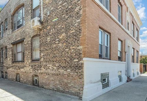 1815 E 136th St, East Chicago, IN, 46312-5121 | Card Image