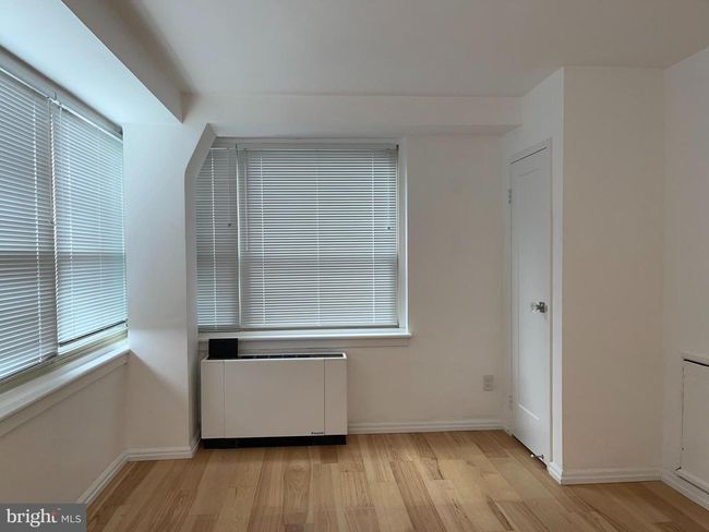 APT-708 - 1810 Rittenhouse Sq, Condo with 2 bedrooms, 1 bathrooms and null parking in PHILADELPHIA PA | Image 17