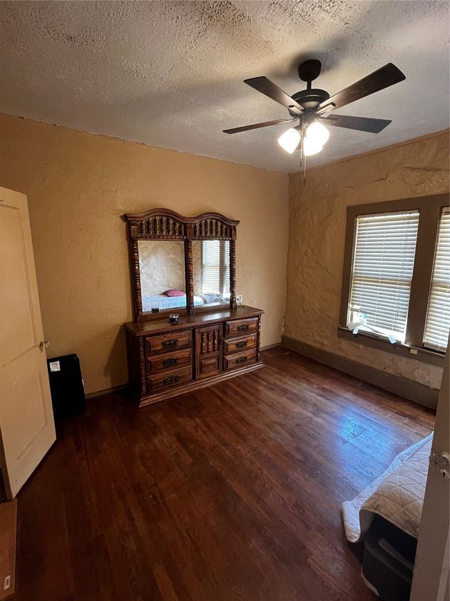 Bedroom 3 of 4 | Image 17