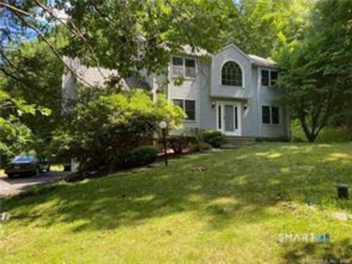 5 Elena Dr, New Milford, CT, 06776-5433 | Card Image