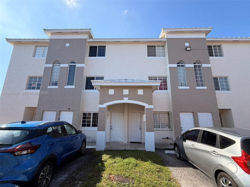 d-12005 Sw 14th St, Miami, FL, 33184-2403 | Card Image