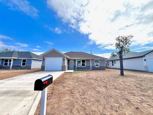 313 E 25th St, San Angelo, TX, 76903-4415 | Card Image