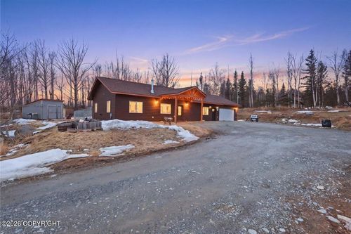 15039 E Clark Wolverine Road, Palmer, AK, 99645 | Card Image