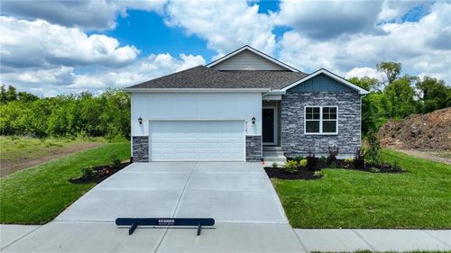 17765 Red Bird Street, Gardner, KS, 66030 | Card Image