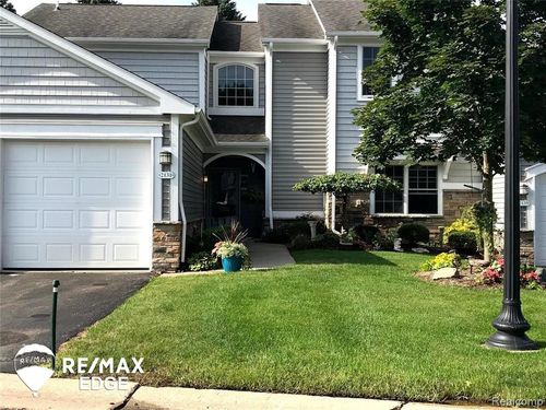 2131 Carriage Hill Cir, Lapeer, MI, 48446-1665 | Card Image
