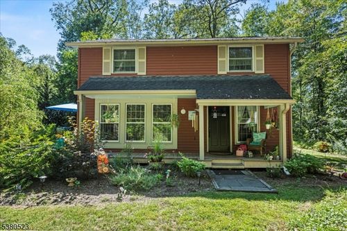 7 Laurel Ave, Branchville, NJ, 07826-6074 | Card Image