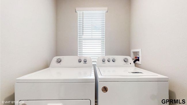 8914 N 166 Th St, Townhouse with 3 bedrooms, 3 bathrooms and 2 parking in Bennington NE | Image 16
