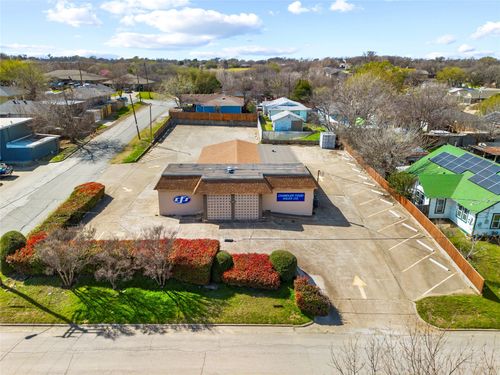 601 10th Street, Grand Prairie, TX, 75050 | Card Image