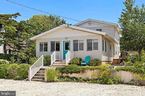 2306 Central Ave, Barnegat Light, NJ, 08006-1532 | Card Image