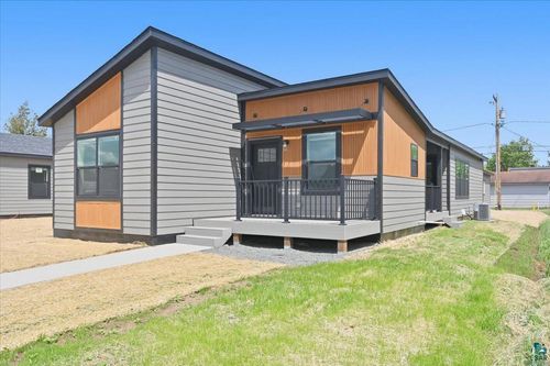 6318 Tower Ave, Superior, WI, 54880-5927 | Card Image