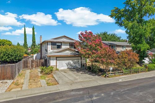 106 Clayton Circle, Vacaville, CA, 95687 | Card Image