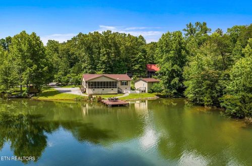 877 Laurel Lake Cir, Madisonville, TN, 37354-4808 | Card Image
