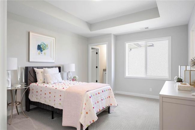 Secondary bedroom | Image 32