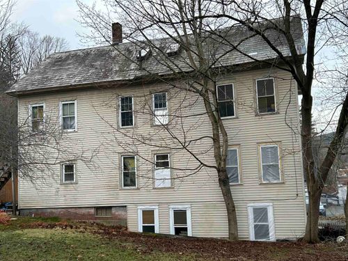 67 Valley St, Springfield, VT, 05156-2530 | Card Image