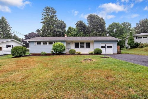 106 Sylvan Way, Camillus, NY, 13031-1211 | Card Image